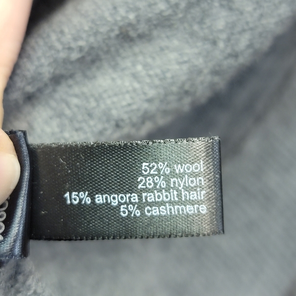 Vintage The Limited Cropped Grey Wool Cardigan with Gemstones - Picture 5 of 6